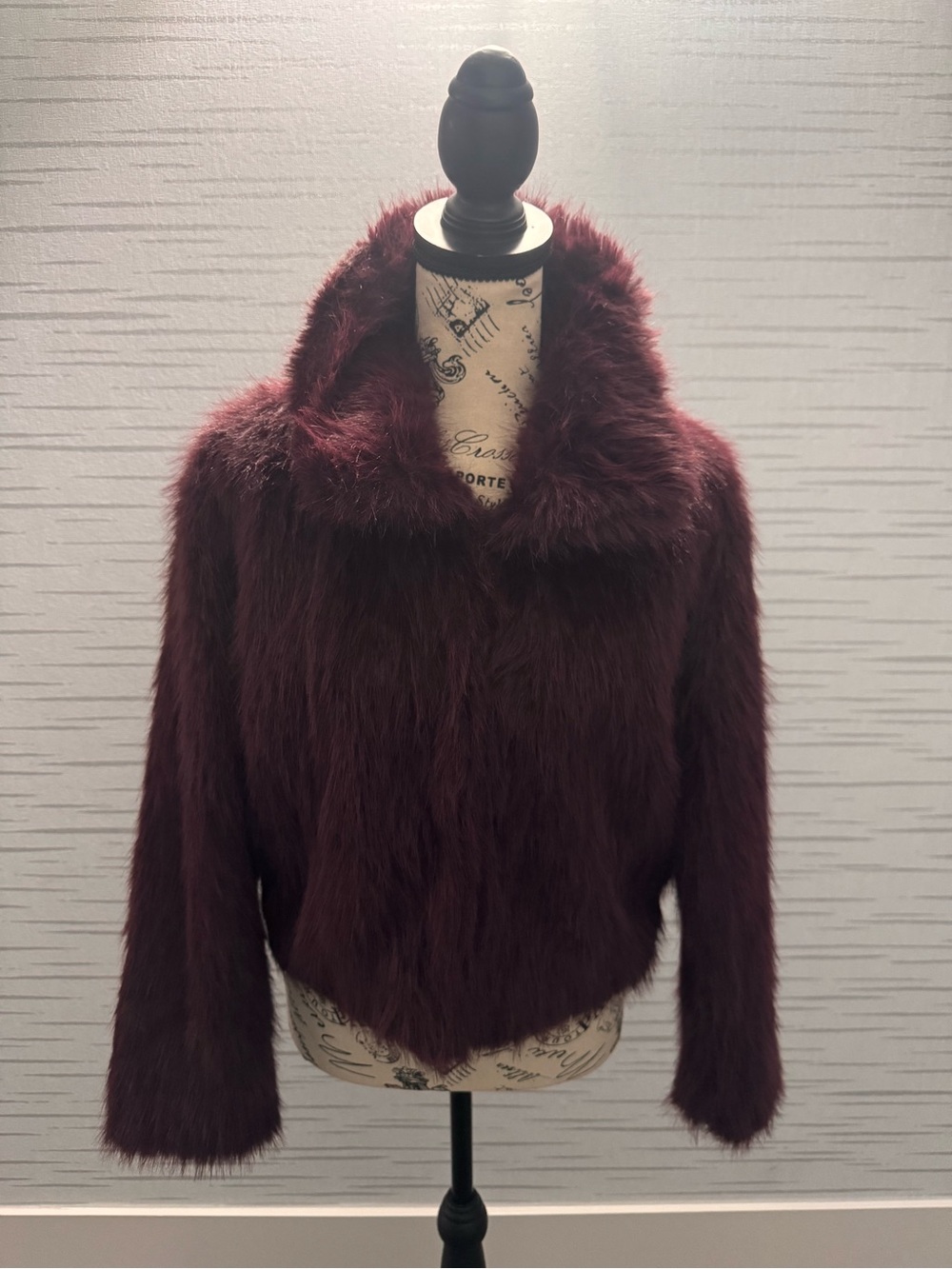No Boundaries Burgundy Faux Fur Teddy Jacket Sz XS - NWOT